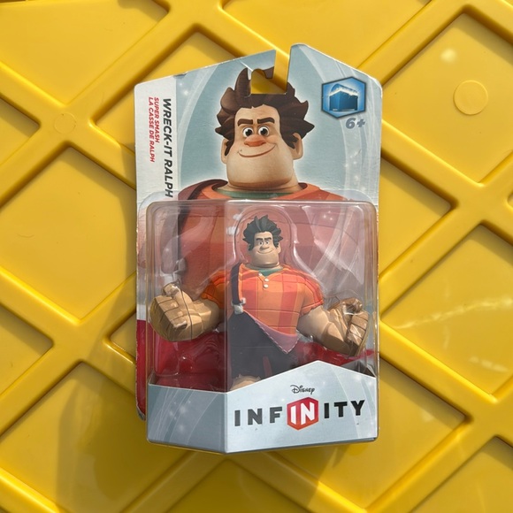 Wreck-It Ralph super smash Disney infinity toy - Picture 1 of 2
